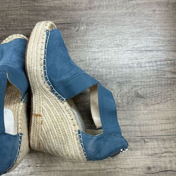 Kenneth Cole~Women’s~Olivia Sandals Wedge Blue Suede~Size 8.5 - Picture 7 of 10